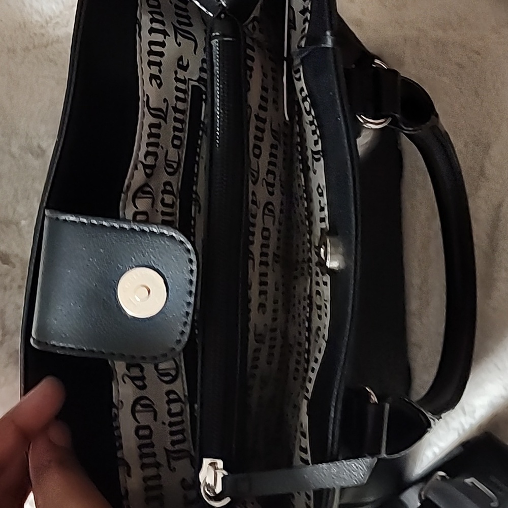 Juicy Couture Tote - Picture 7 of 9